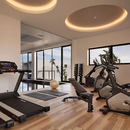 Отель Tivoli Alvor Algarve Экстерьер фото The gym at the hotel