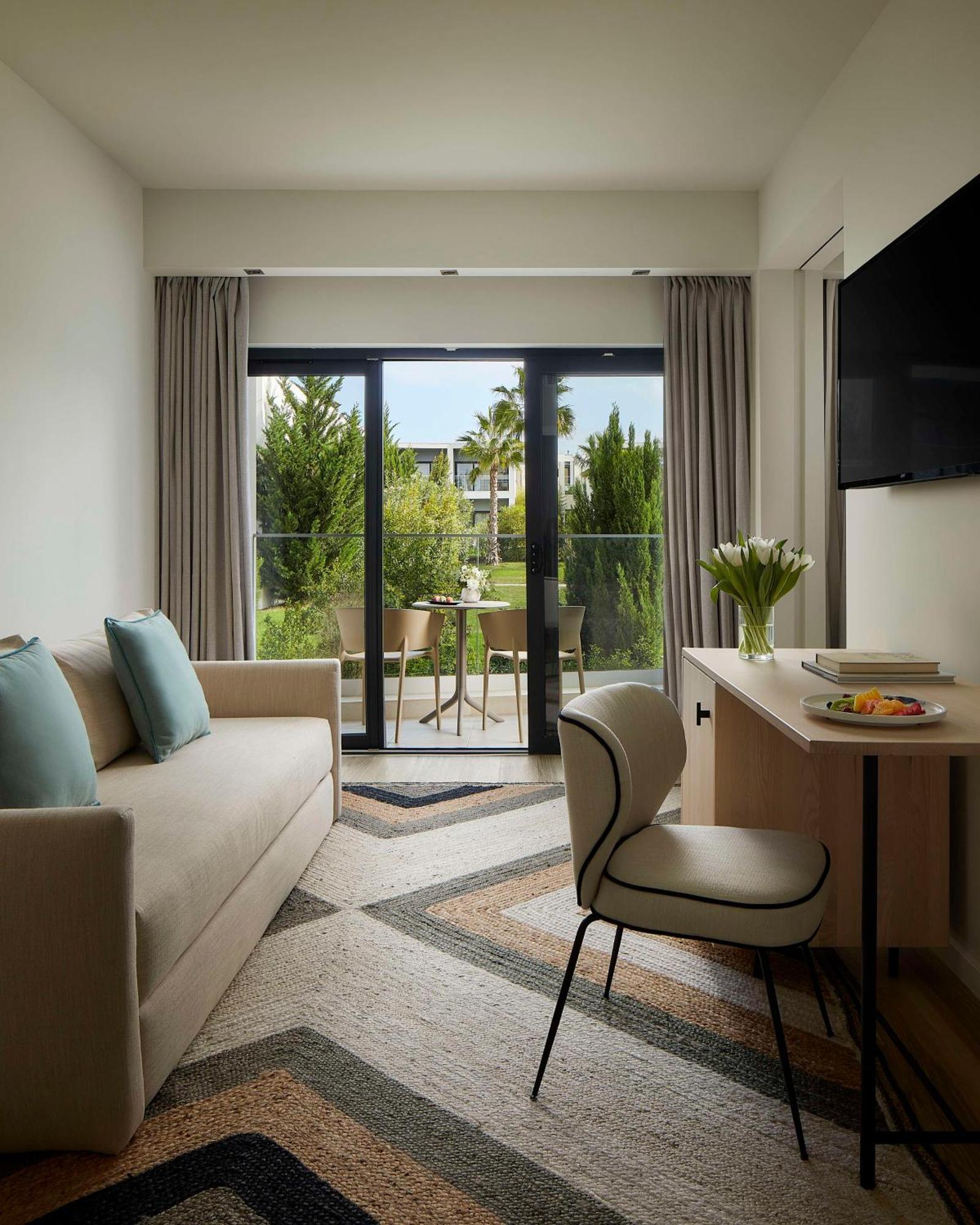 Отель Tivoli Alvor Algarve Экстерьер фото A suite at the hotel