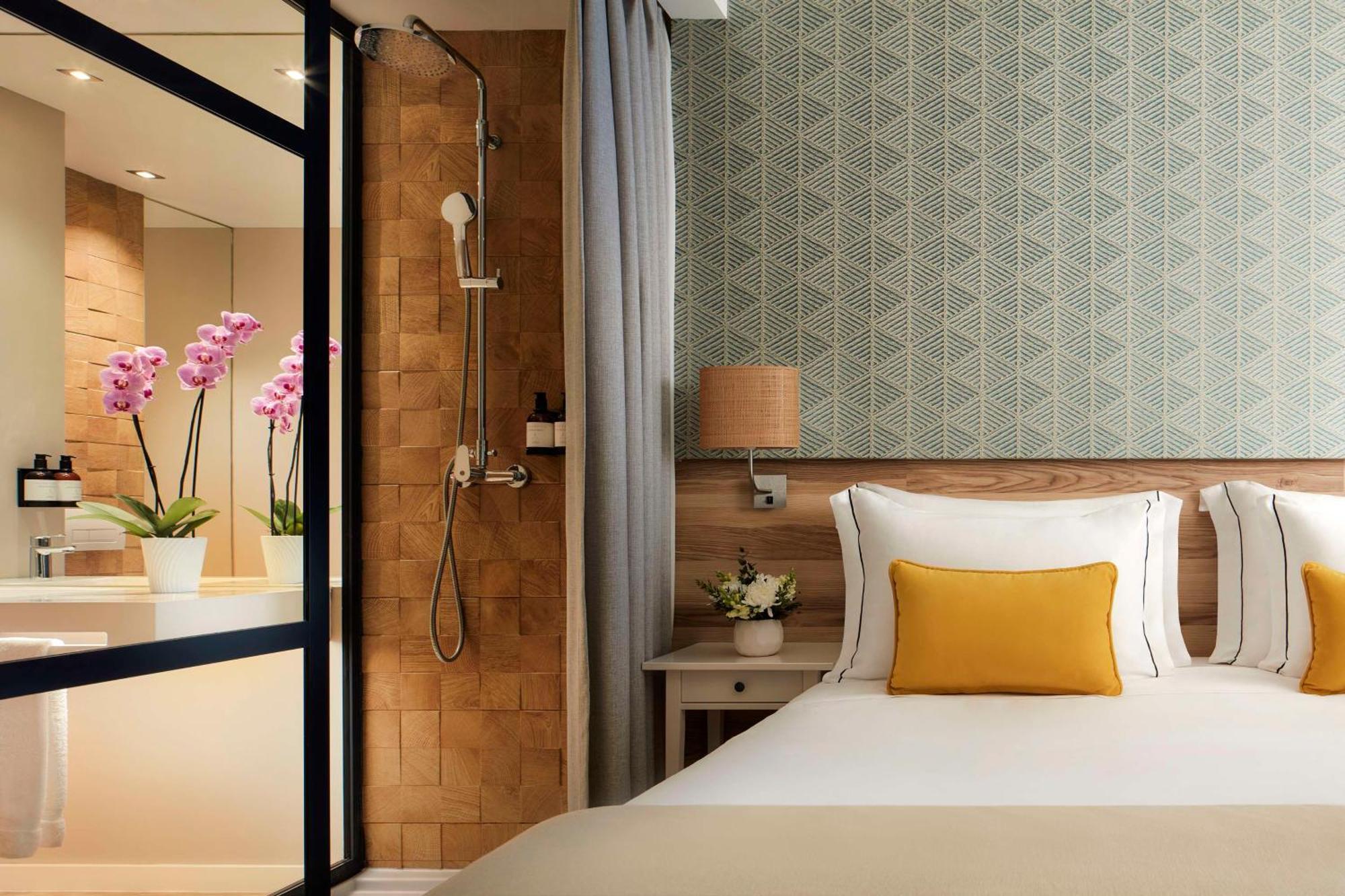 Отель Tivoli Alvor Algarve Экстерьер фото A room at the hotel