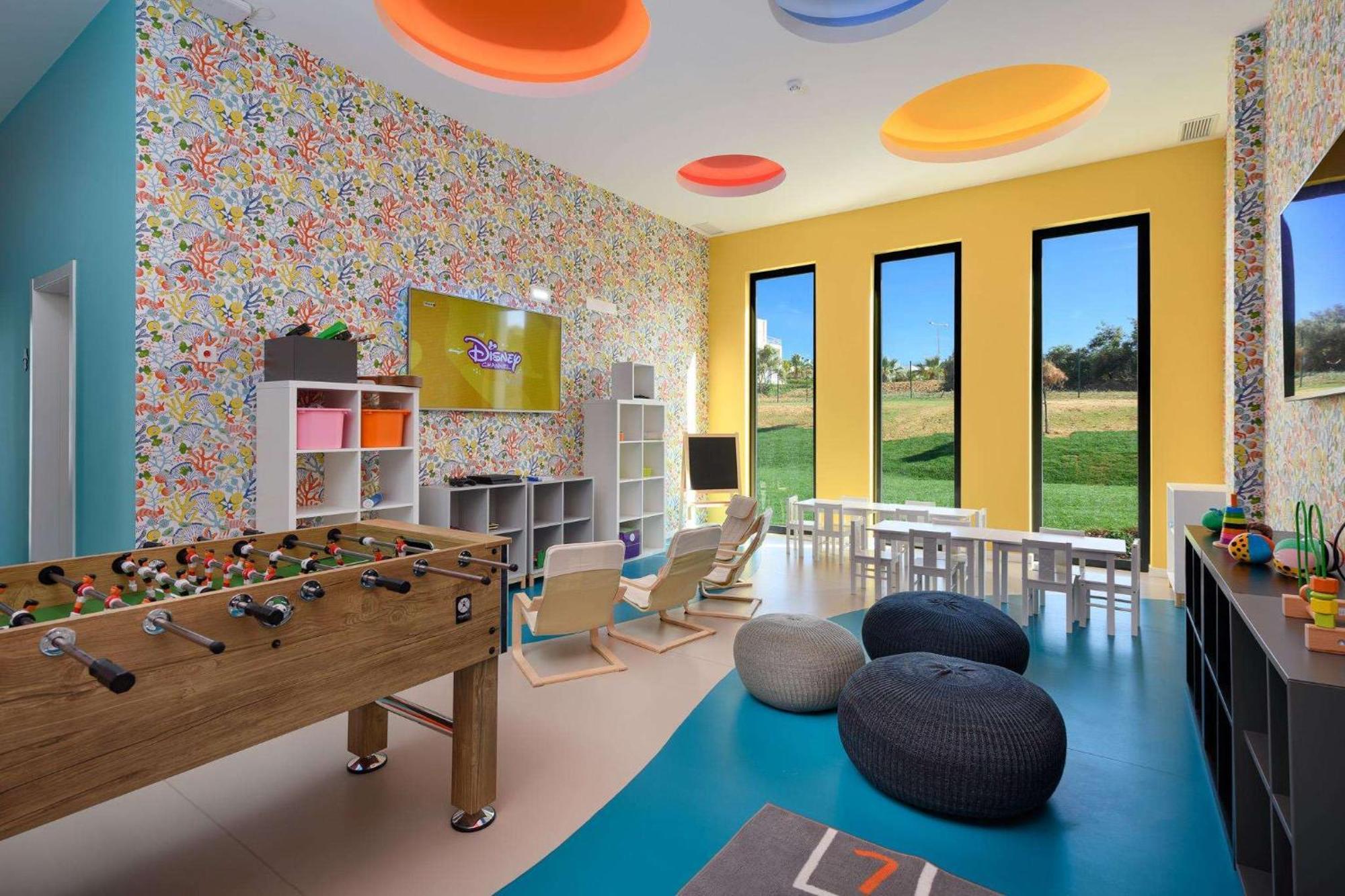 Отель Tivoli Alvor Algarve Экстерьер фото The Children's Hospital of Philadelphia